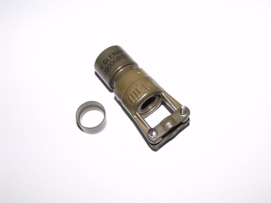 Glenair 380Ds006B1203M3 Konnektor Arkalıgı
