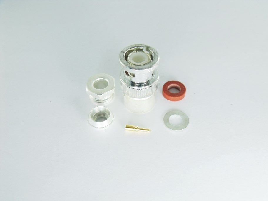 Amphenol RF M39012/16-0101 BNC Düz Kelepçe Fişi, RG-58, RG-141. Amphenol RF M39012/16-0101 BNC Düz Kelepçe Fişi, RG-58, RG-141.