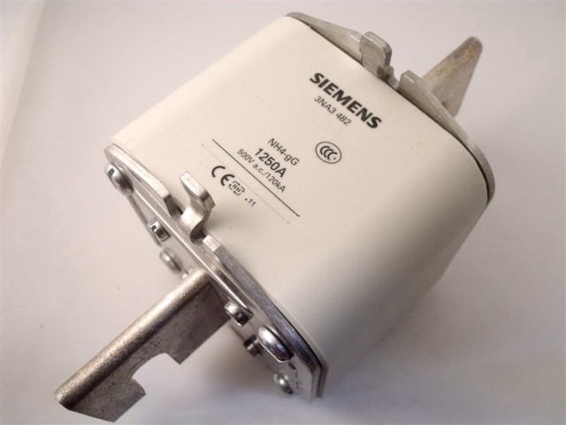 Bıçaklı Sıgorta 1250 A