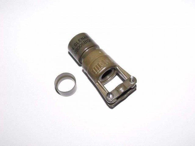 Glenair380Ds006B1203M3 Konnektör Arkalıgı