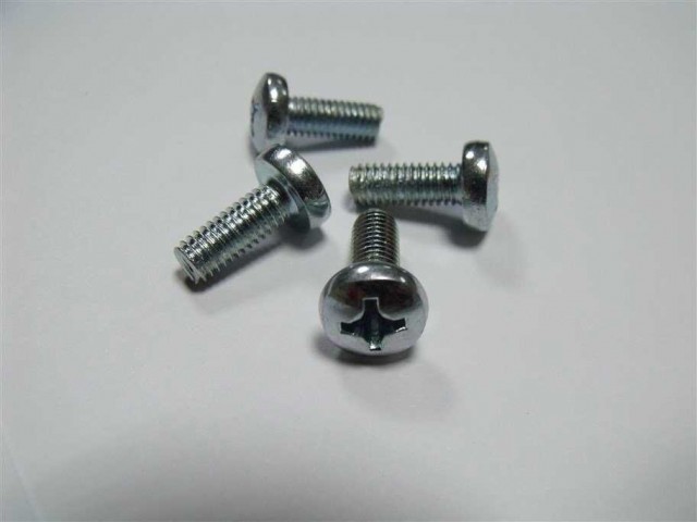 M6x15 YSB Galvaniz (Beyaz) Vida 50 Li Paket
